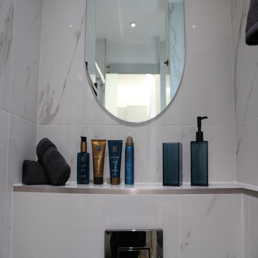 Phaedrus Living: City Center Luxury Flat Clarewood London Exterior photo